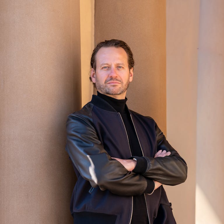 Elliot March MAWD Interior Designer