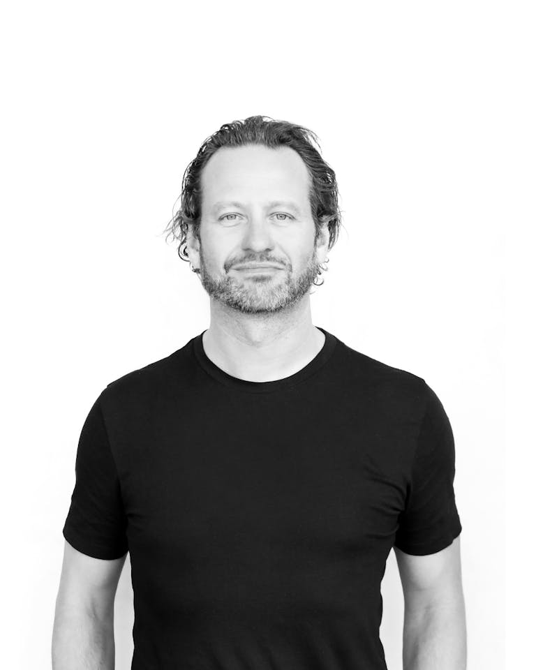 Elliot March Website