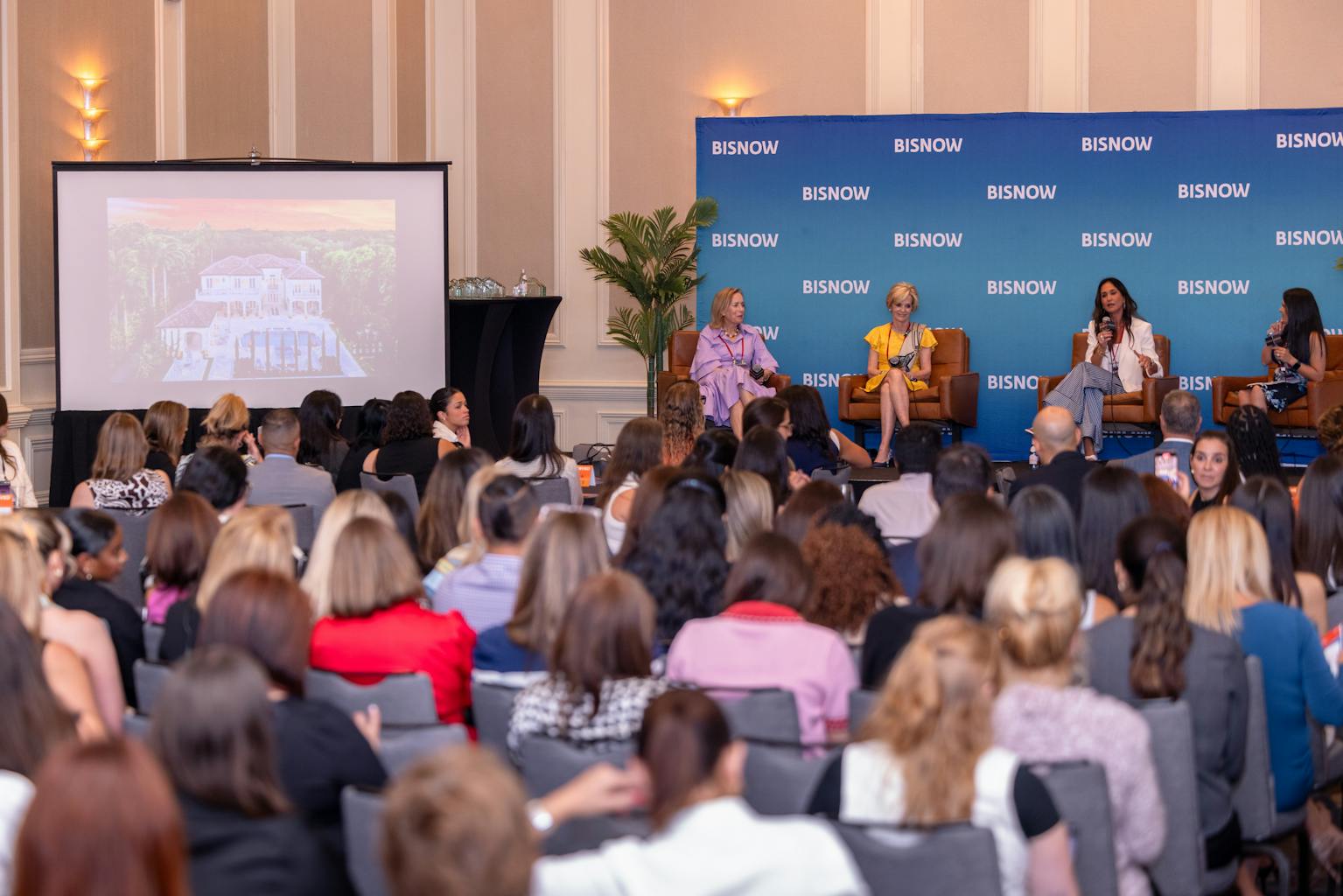 Bisnow Women MAWD Award