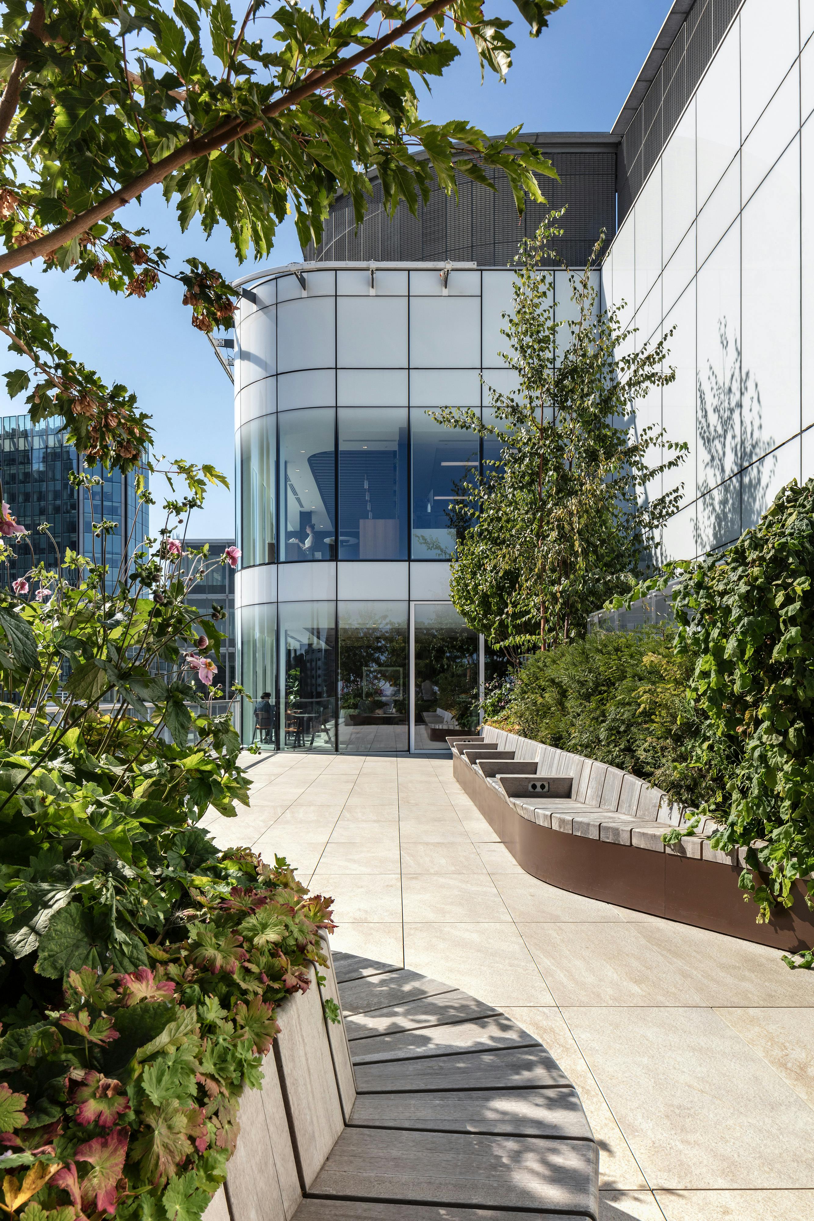 mondrian terrace area