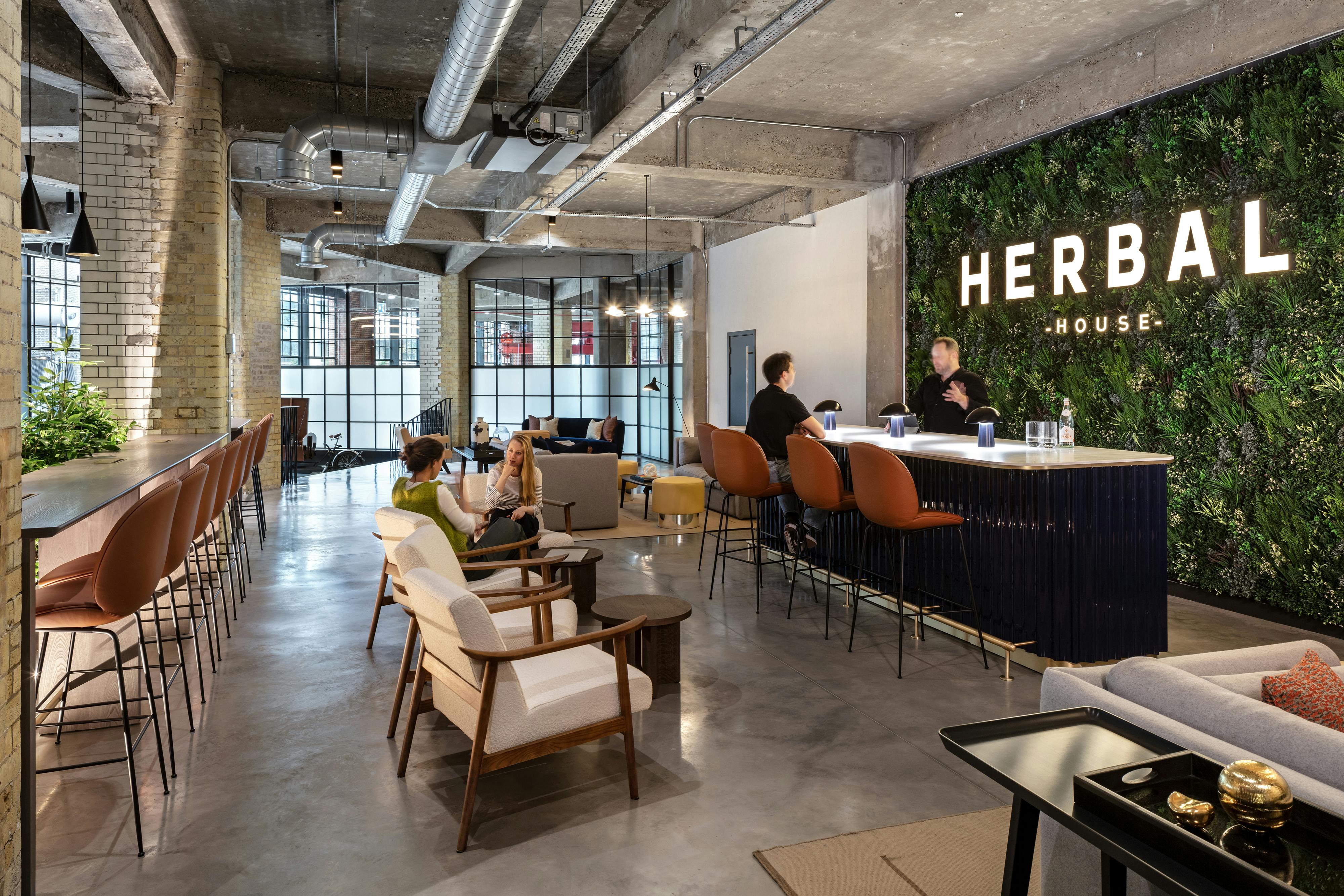 herbal house lounge & bar space