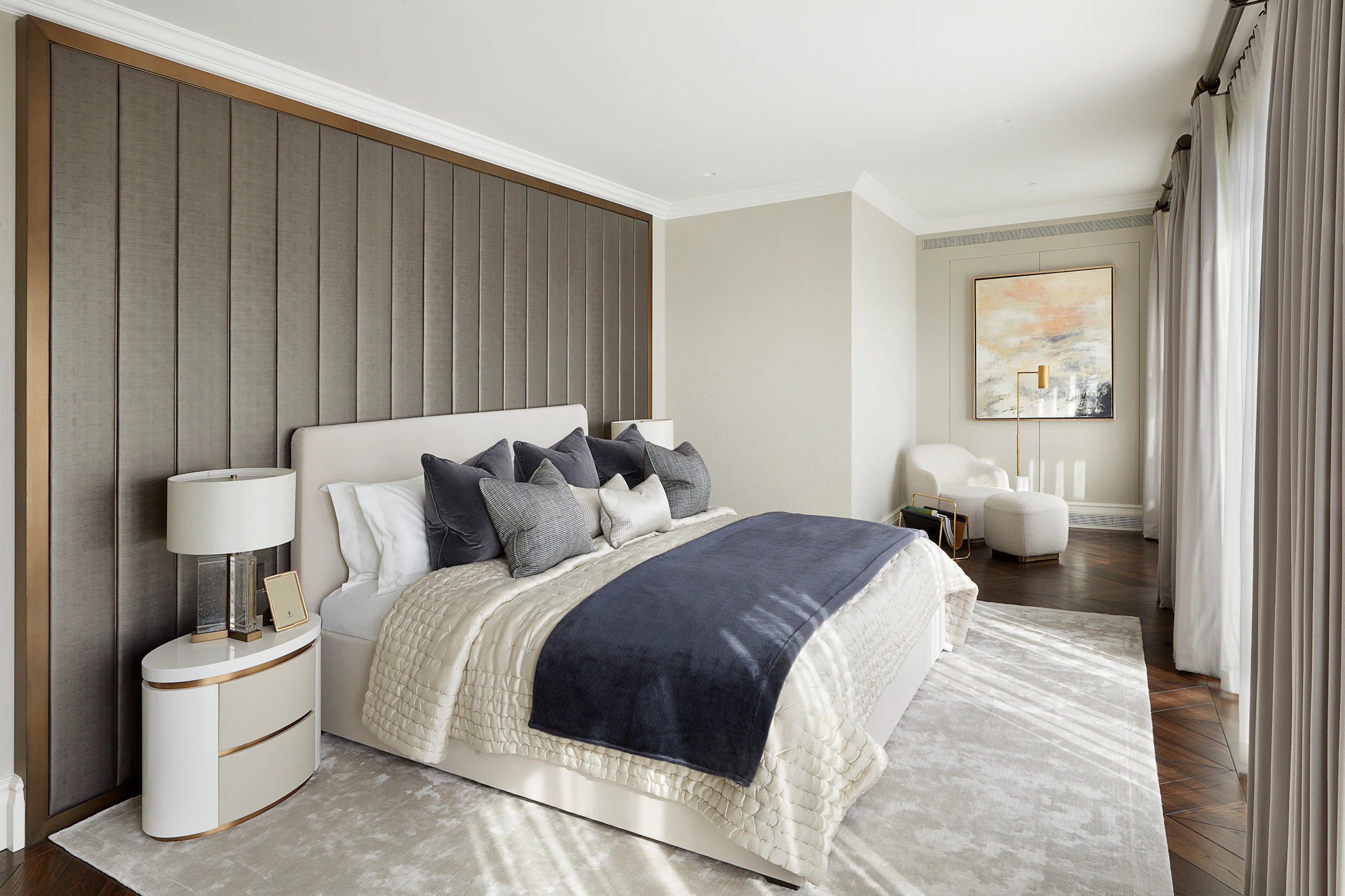 MAWD KNIGHTSBRIDGE GATE MASTER BEDROOM