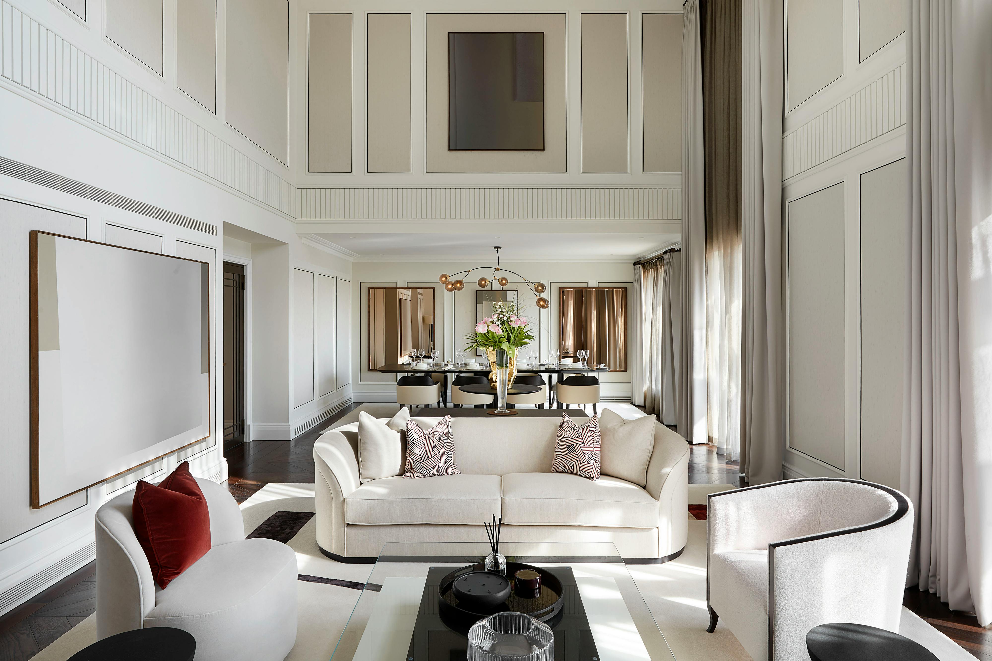 MAWD KNIGHTSBRIDGE GATE RECEPTION INTERIOR