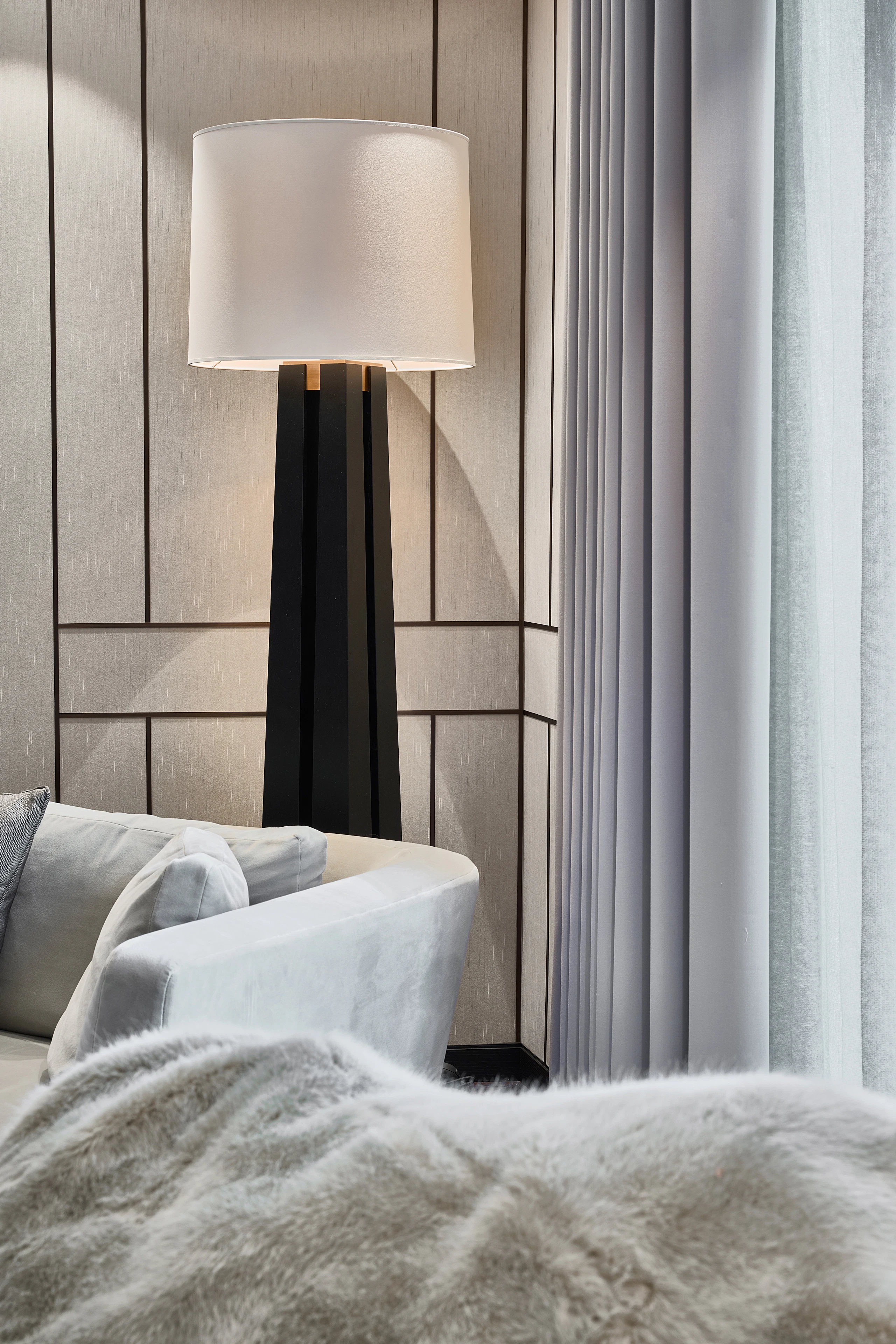 MAWD Townhouse lighting