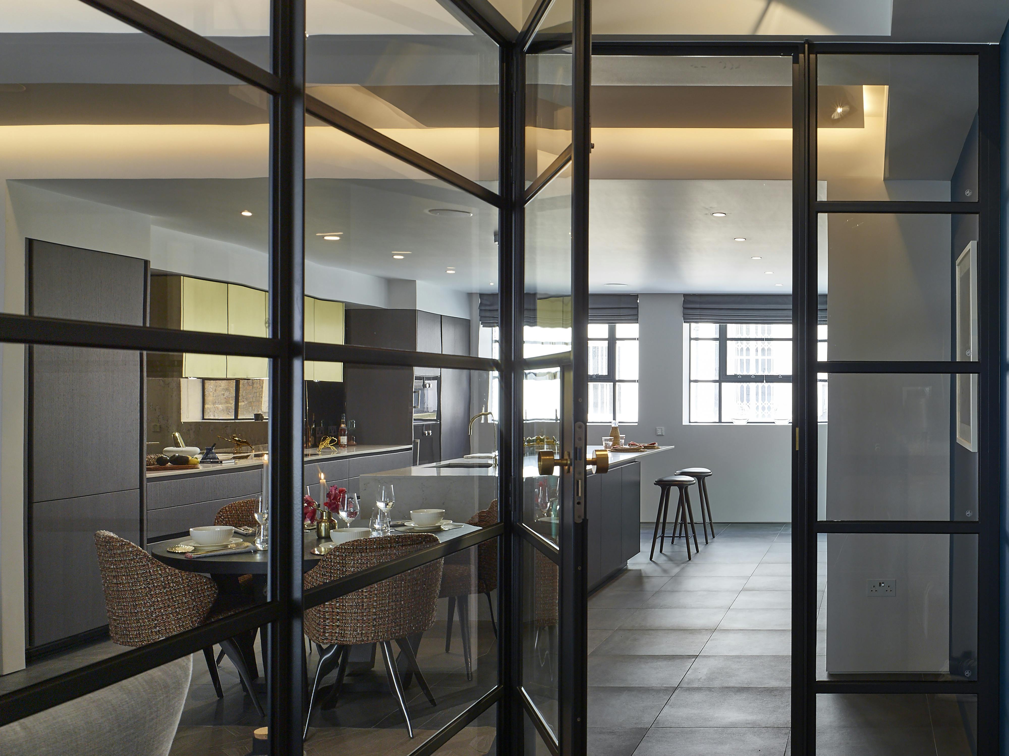 glass screen kitchen and living room divider